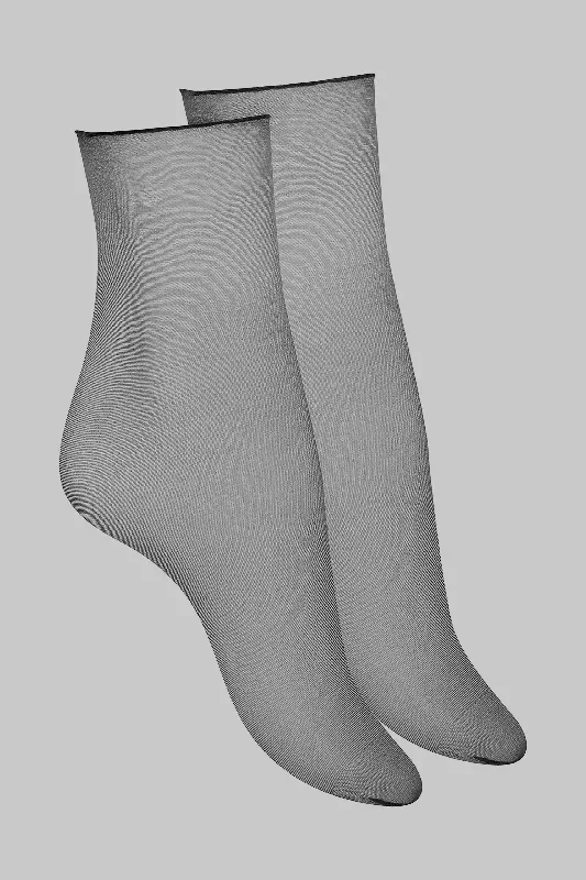 Cut and curled socks - 10D