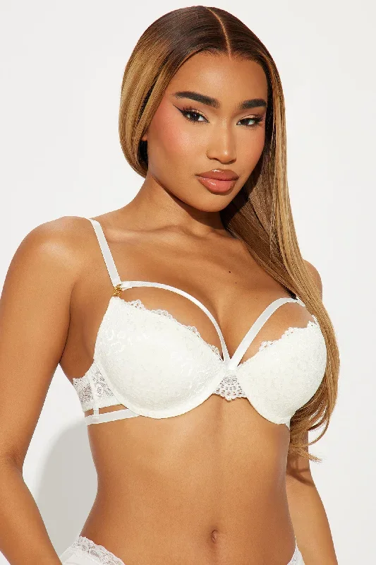 Leave Your Mark Lace Push Up Bra - White