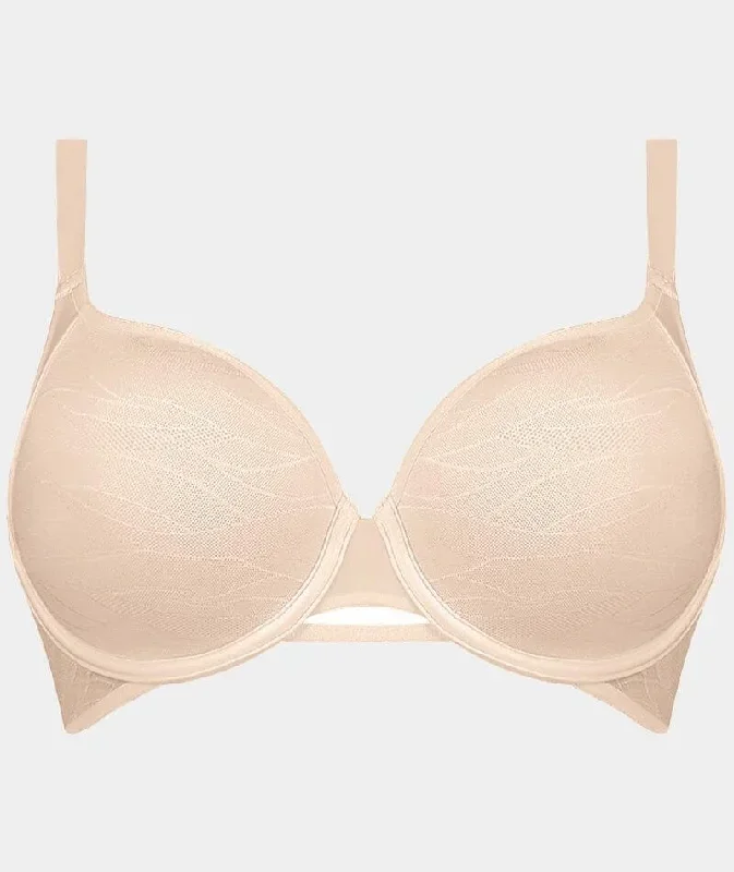 triumph-airy-sensation-spacer-t-shirt-bra-nude-beige